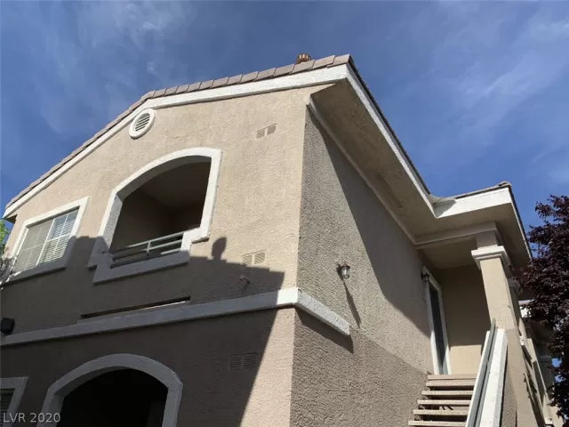 MLS: 2190487 Condo For Sale