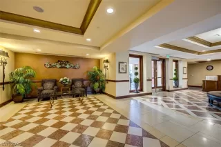 Photo #2: 2190545 Listing