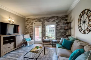 Photo #3: 2190545 Listing