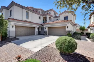 Photo #1: 2190601 Listing