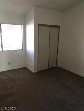 Photo #4: 2190867 Listing 