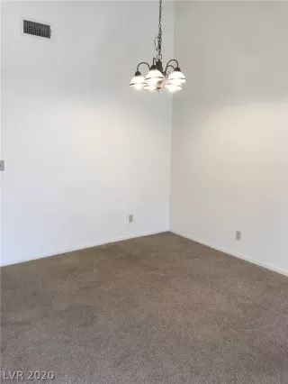 Photo #6: 2190867 Listing 