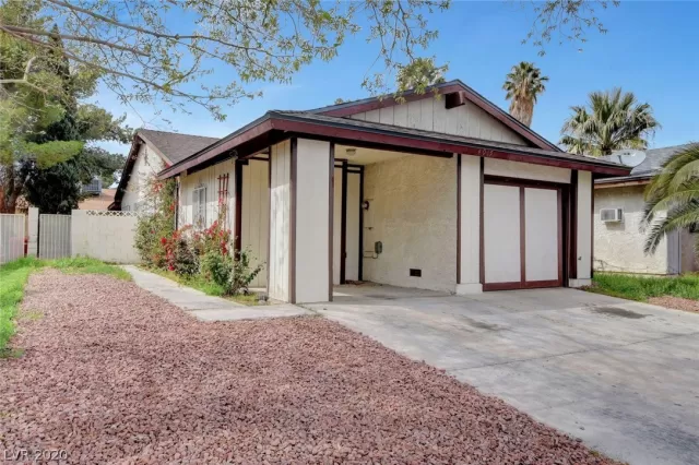 MLS: 2190892 Condo For Sale