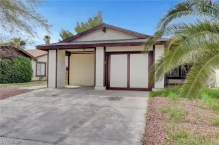 Photo #1: 2190892 Listing 