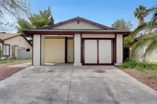 Photo #2: 2190892 Listing 