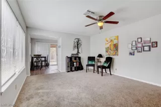 Photo #4: 2190892 Listing 