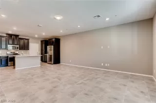 Photo #2: 2190937 Listing 