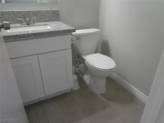 Photo #5: 2191000 Listing