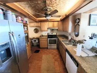 Photo #6: 2191109 Listing