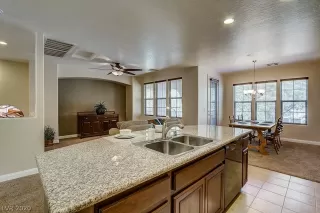 Photo #6: 2191176 Listing