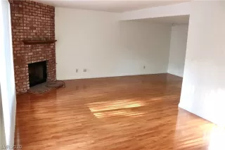 Photo #6: 2191229 Listing 