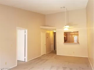 Photo #6: 2191252 Listing 