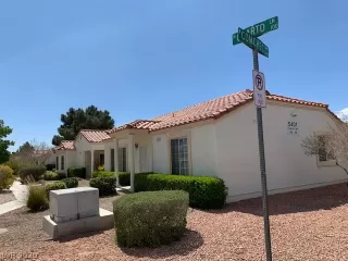 Photo #2: 2191253 Listing