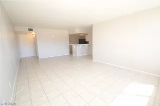 Photo #6: 2191307 Listing 