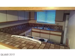 Photo #4: 2191370 Listing 