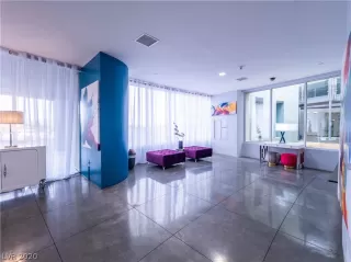 Photo #2: 2191397 Listing