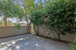 Photo #1: 2191405 Listing 