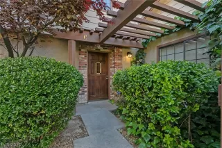 Photo #2: 2191405 Listing 