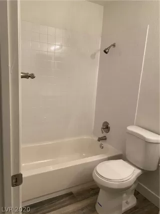 Photo #6: 2191434 Listing 