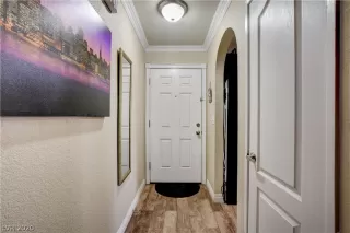 Photo #5: 2191495 Listing