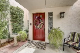 Photo #5: 2191558 Listing