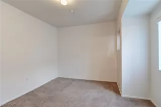 Photo #6: 2191582 Listing 