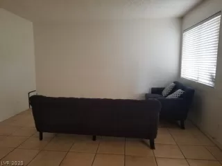 Photo #5: 2191636 Listing 