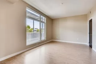 Photo #1: 2191665 Listing