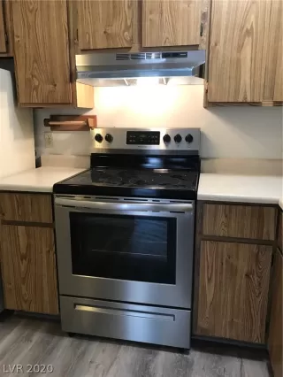 Photo #6: 2191787 Listing 