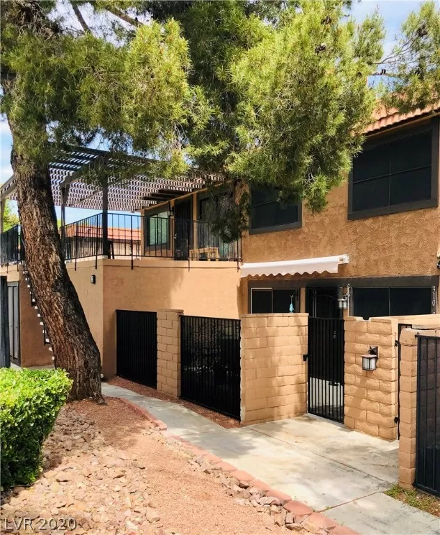 MLS: 2191854 Condo For Sale