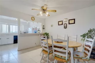 Photo #6: 2191930 Listing