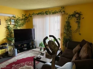 Photo #5: 2191980 Listing