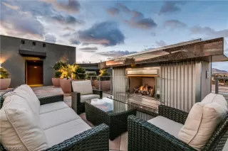 Photo #2: 2191999 Listing 