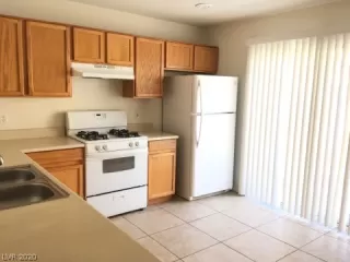 Photo #4: 2192009 Listing 