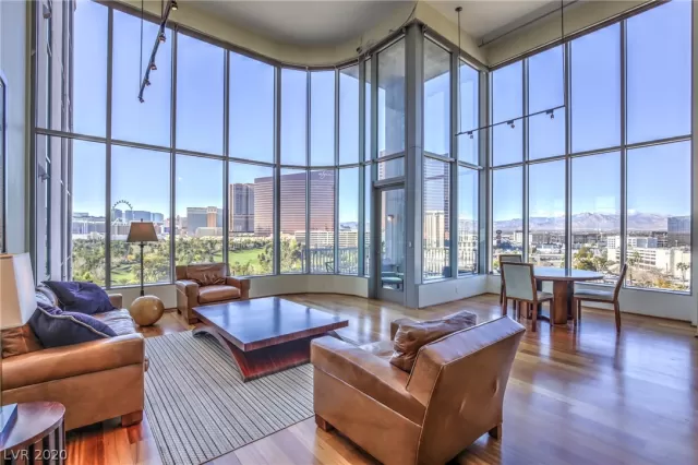 MLS: 2192098 Condo For Sale