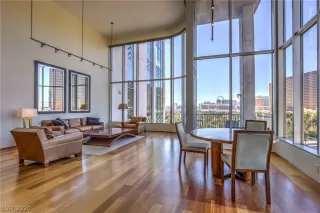 Photo #6: 2192098 Listing 