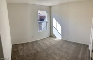 Photo #6: 2192103 Listing 