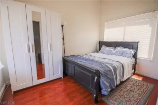 Photo #5: 2192122 Listing 