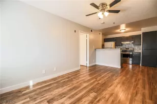 Photo #3: 2192163 Listing 