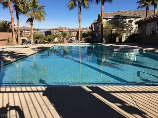 Photo #5: 2192190 Listing 