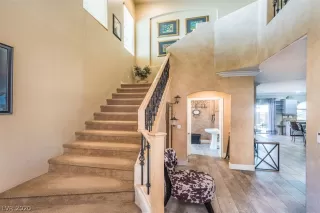 Photo #4: 2192216 Listing