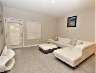 Photo #1: 2192282 Listing 