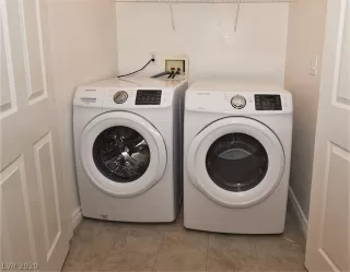 Photo #5: 2192282 Listing 