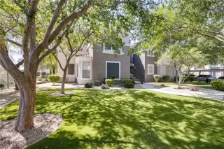 Photo #1: 2192325 Listing 