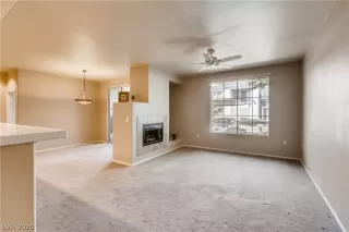 Photo #5: 2192325 Listing 