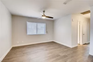 Photo #1: 2192327 Listing 