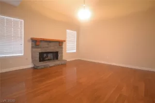 Photo #1: 2192334 Listing 