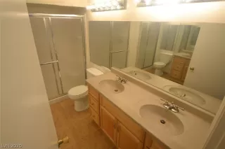 Photo #6: 2192334 Listing 