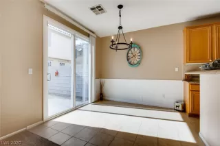 Photo #6: 2192351 Listing 