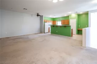 Photo #4: 2192356 Listing 